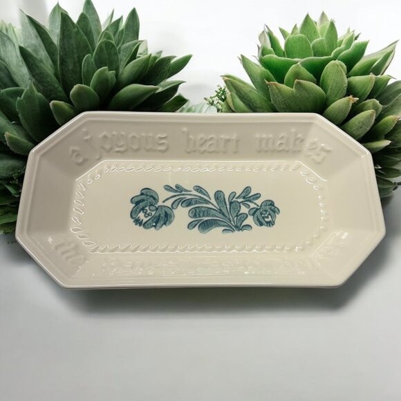 Pfaltzgraff USA Serving Tray 12.5” X 6.75” Green Yorktowne  “A Joyous Heart…” - Picture 1 of 9